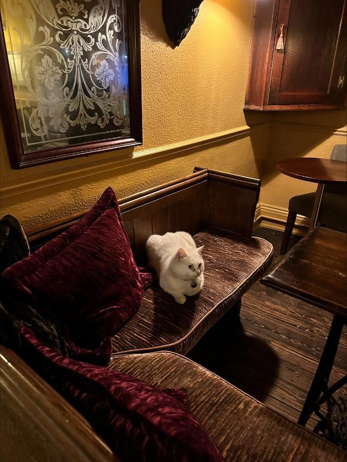 The George Hotel 이징올드 외부 사진